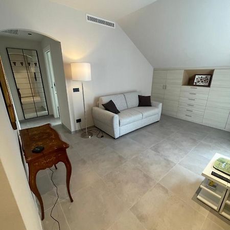 Casa Al Mare Lejlighed Bordighera Eksteriør billede