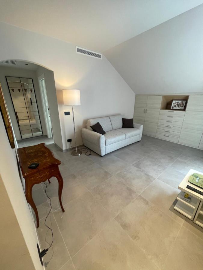 Casa Al Mare Lejlighed Bordighera Eksteriør billede